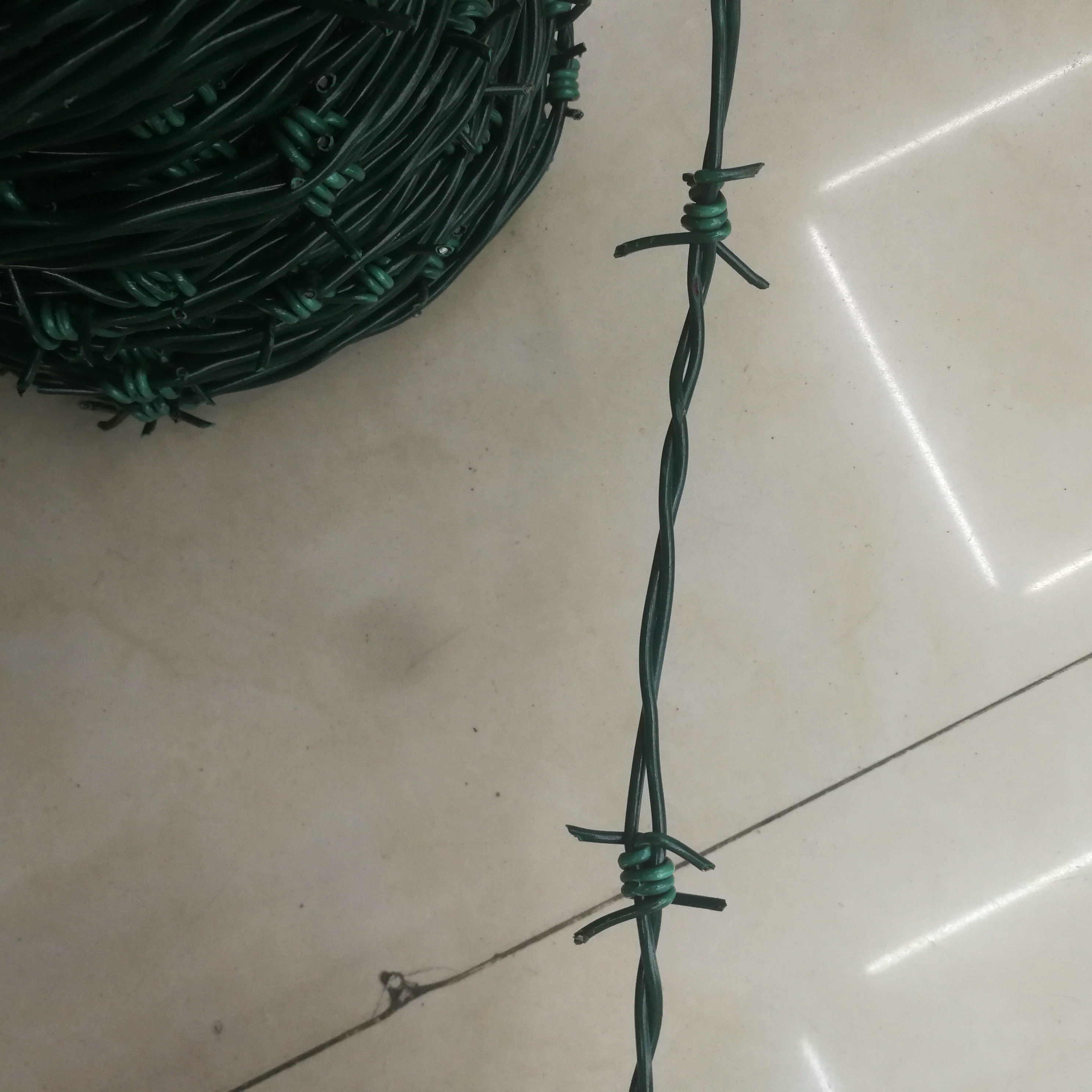 pvc刺绳 刺丝刺线 电网 隔离防护 铁丝刺绳