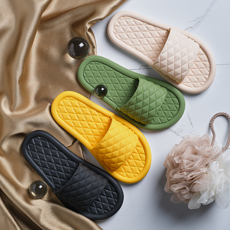 2021新款男女情侣凉拖鞋舒适防滑耐脏静音防臭家居洗澡踩屎室内潮