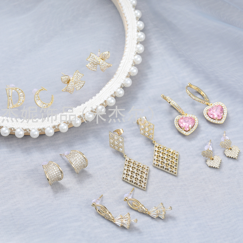 新款潮网红爆款韩国气质时尚银针耳钉可爱优雅耳饰包邮