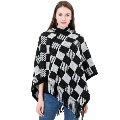 Factory Direct Sales Spot Warm Blouse European and American Women‘s Tassel Cape and Shawl Plaid Knitted Pullover Cloak Coat