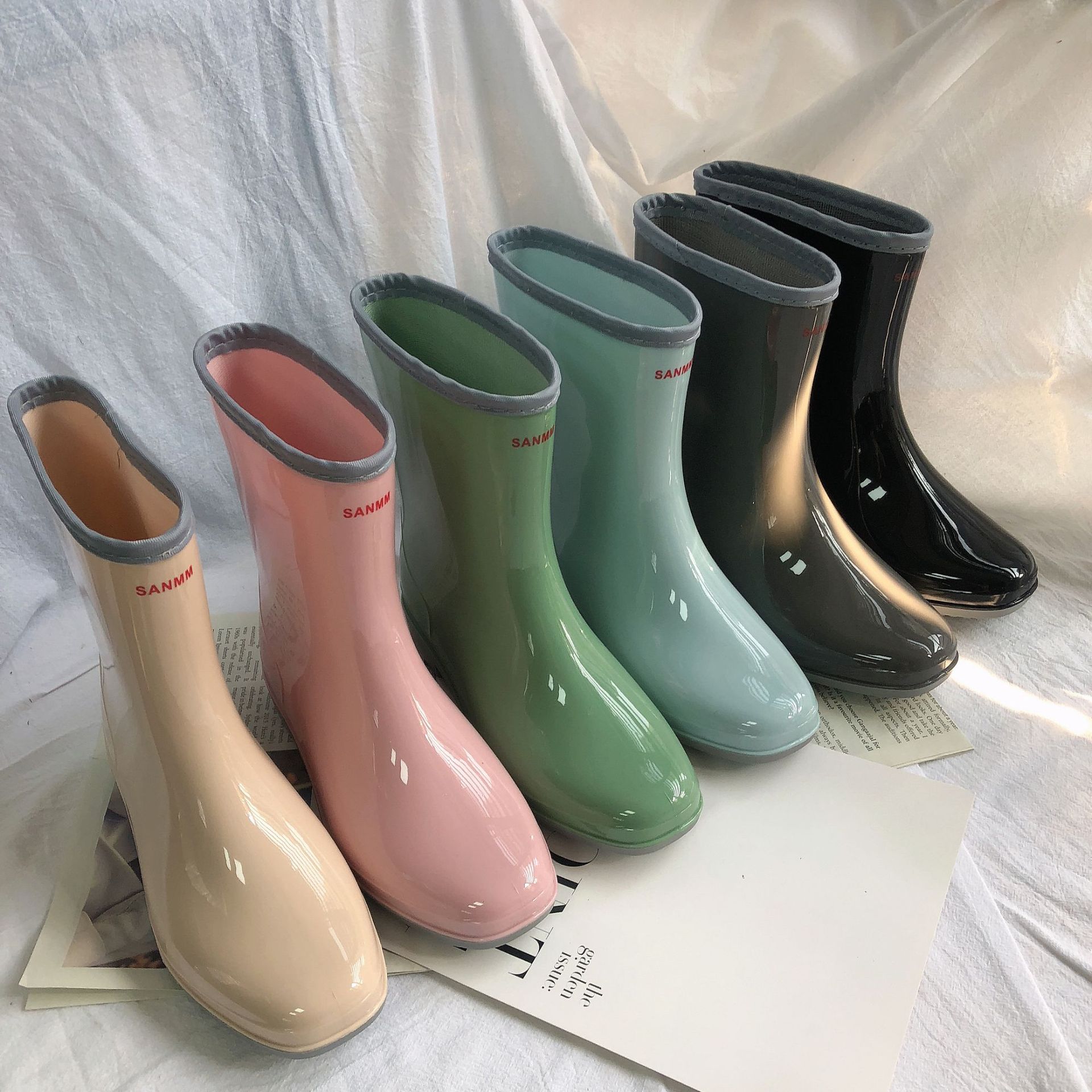 cross rain boots