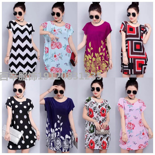 2024 new summer middle-aged and elderly women‘s short-sleeved t-shirt large size loose ice silk mom clothes stall clothes supply