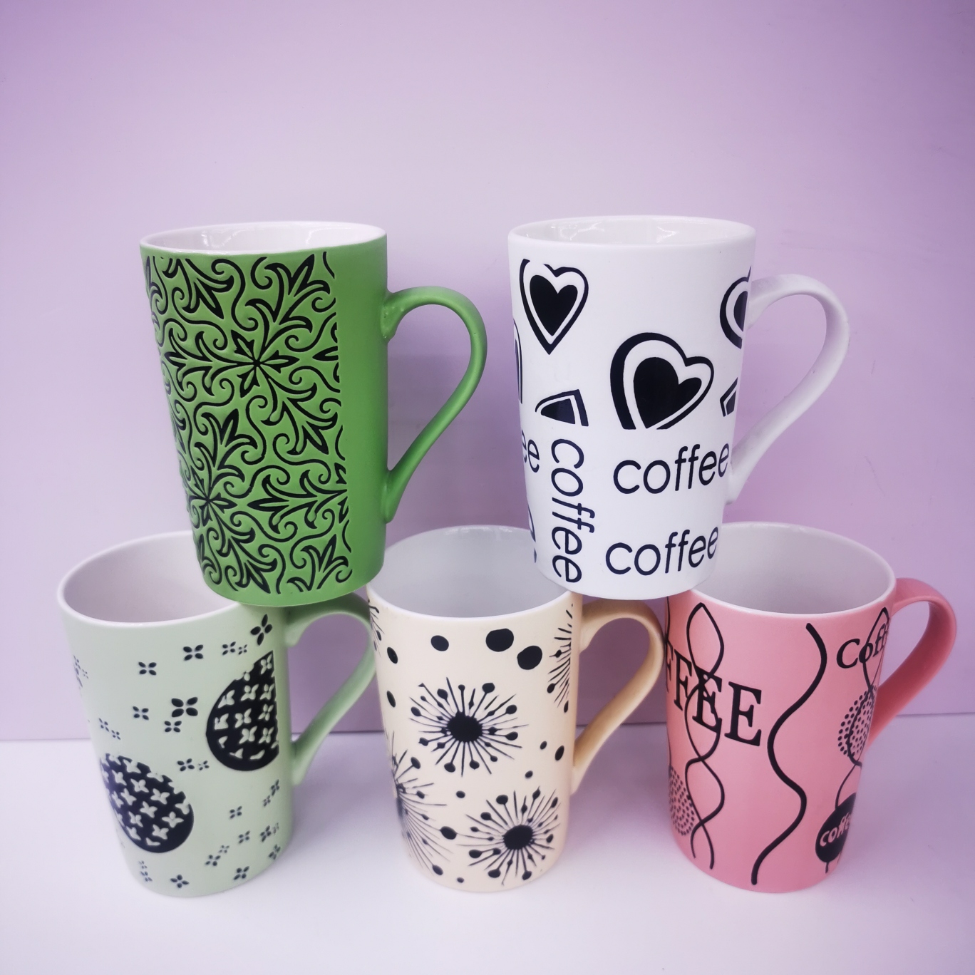 陶瓷杯，手绘花纹大容量马克杯