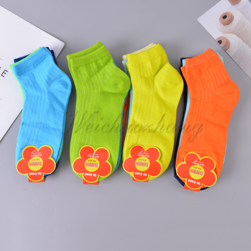 japanese and korean hip hop fashion fluorescent color matching five-point couple socks workwear style men‘s socks women‘s socks various colors and styles
