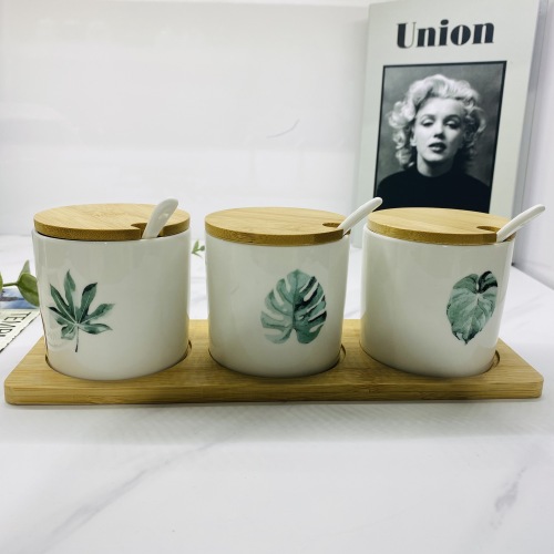Household Japanese Ceramic Seasoning Jar Sugar and Salt Jar Green Leaf Wooden Lid Four-Piece Kitchen Supplies Gifts Hotel Supplies