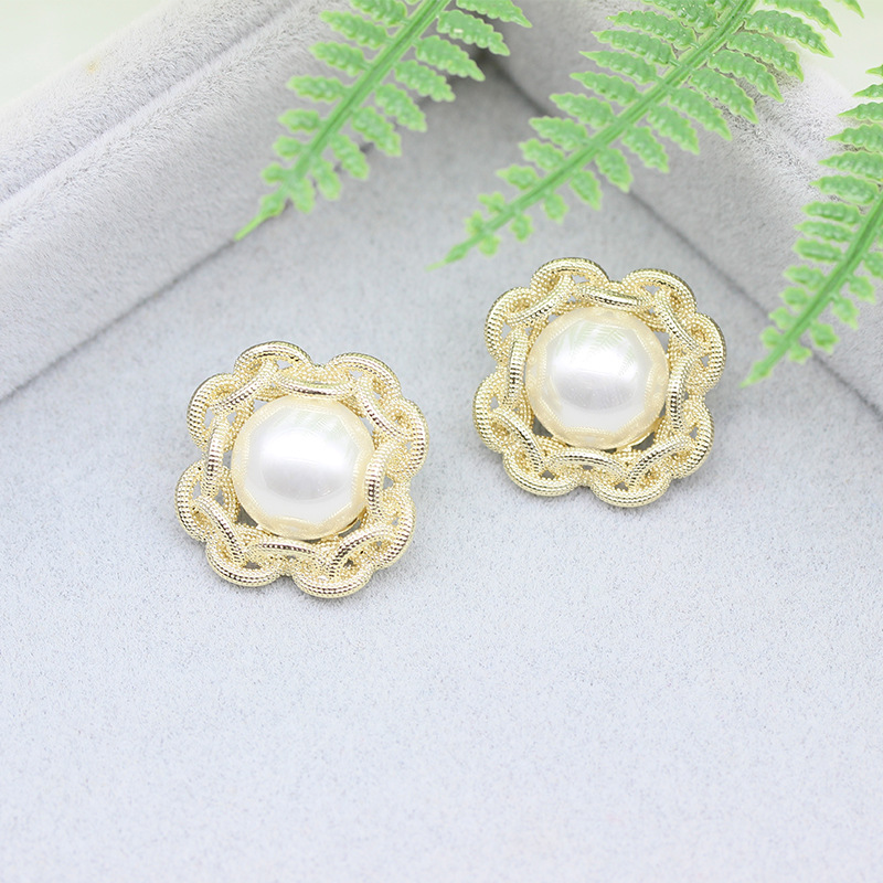 韩国s925耳饰2021新款创意款饰品精致花朵耳钉贝珠淡水珍珠耳环女