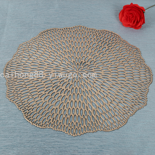 New Hollow Lace Water Drop Placemat 37cm Creative Insulation Placemat Oilproof and Heatproof Disposable Dining Table Cushion Wholesale