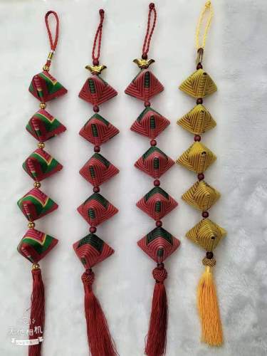 Dragon Boat Festival Hand-Woven Zongzi String ‘‘Colorful Chinese Knot Automobile Hanging Ornament Gift Argy Wormwood Mosquito-Repellent Incense Sachet Perfume Bag
