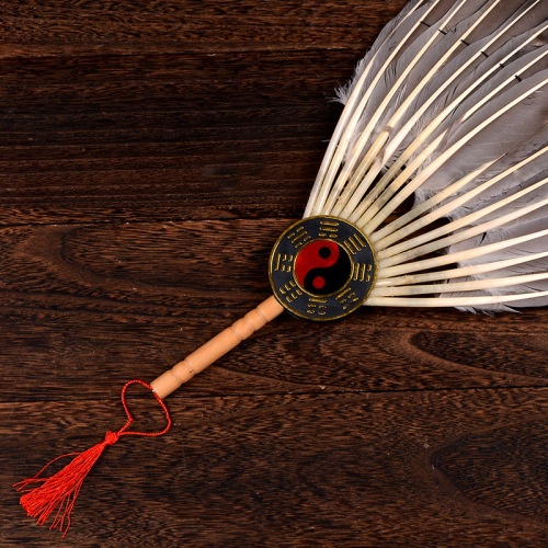 factory direct sales feature fan small 16 feathers feature fan performance props tourism crafts wholesale