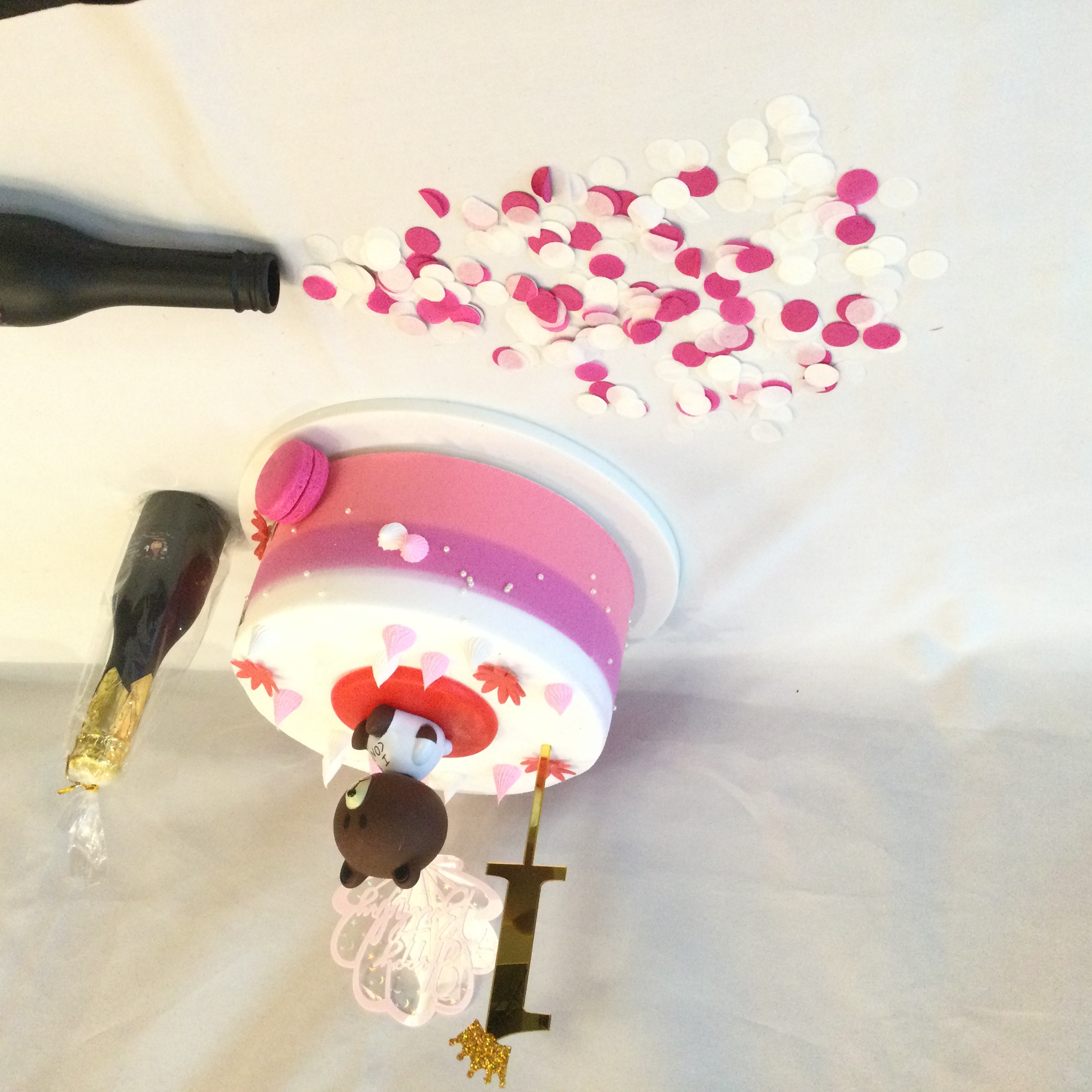 香槟礼花礼炮酒瓶旋转弹簧气压节日用品派对道具手持五彩纸屑结婚