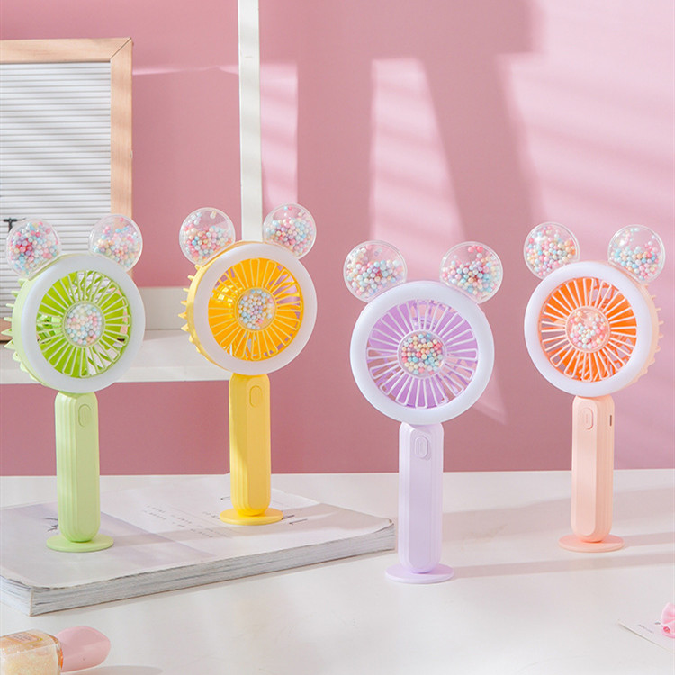 萌趣梦幻泡泡灯光风扇便携户外黄光手持风扇米奇桌面办公风扇