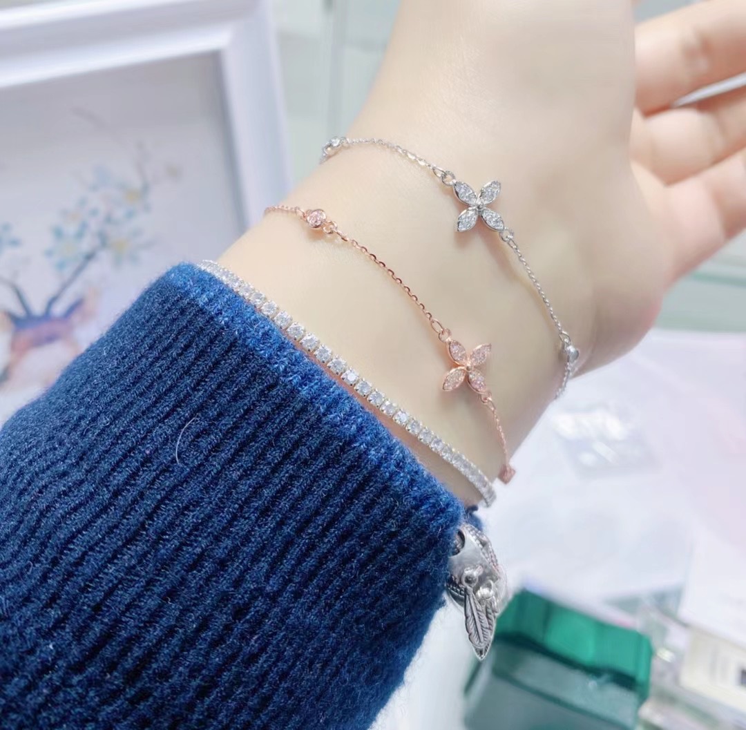 925银四叶花手串女小众设计闺蜜手饰简约冷淡气质网红手镯