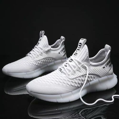 shoes men‘s spring new fashionable sports shoes mesh men‘s casual running shoes men‘s fashionable shoes one-piece delivery