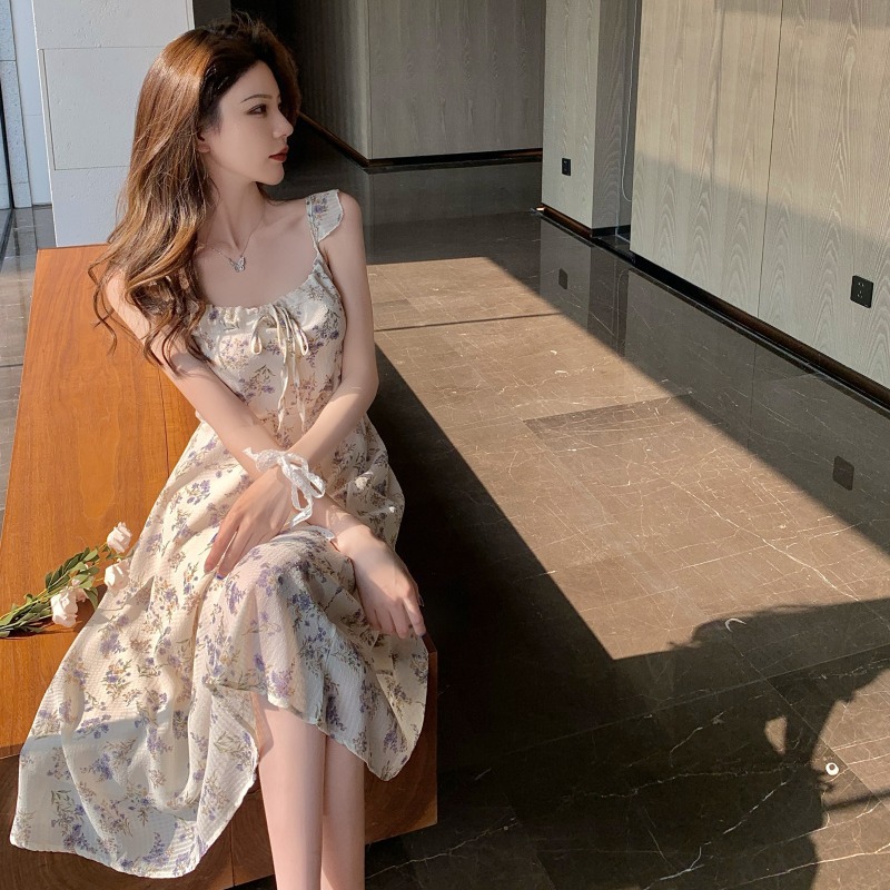 女装2021新款夏季法式温柔优雅雪纺连衣裙碎花气质超仙吊带裙女