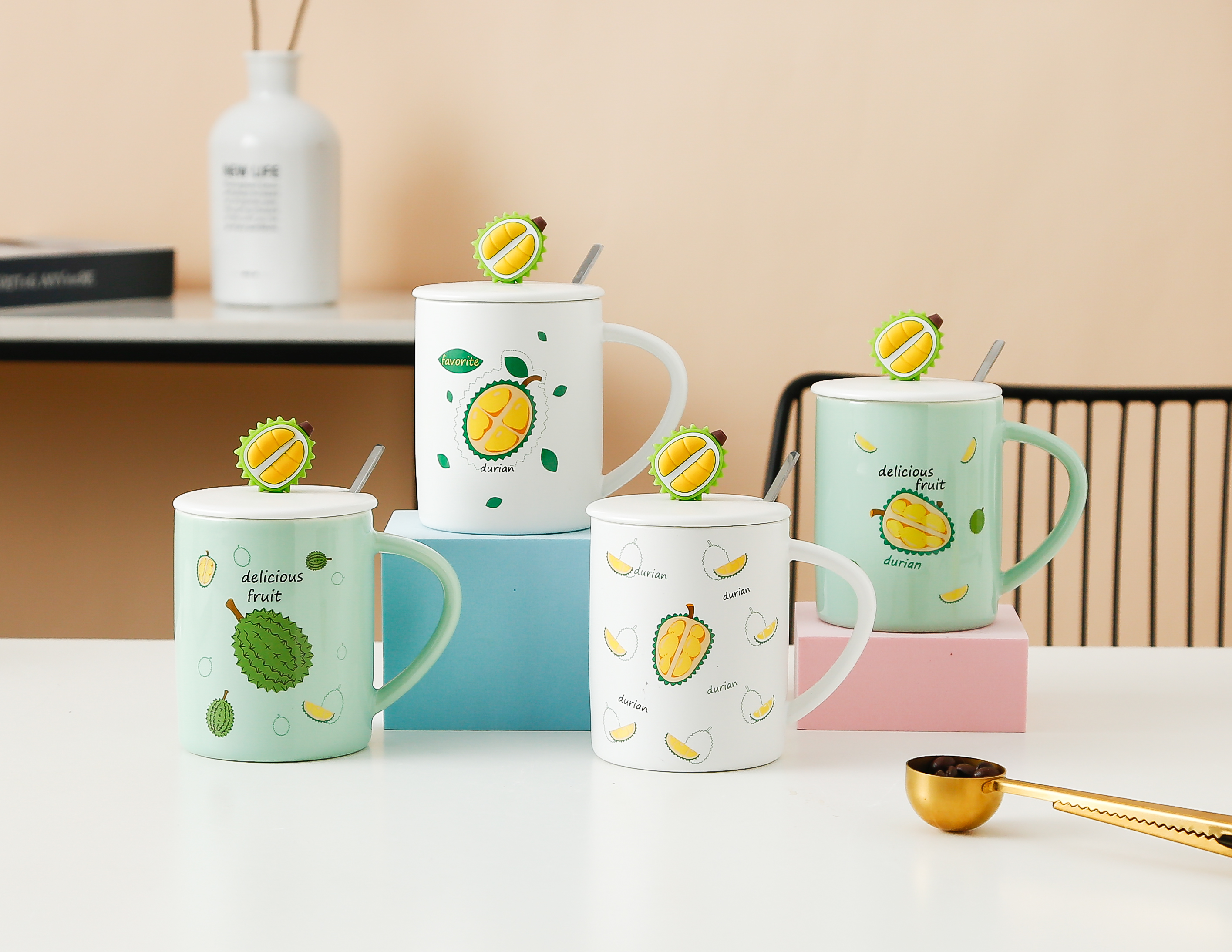 可爱卡通榴莲水果陶瓷杯学生韩版带盖勺情侣水杯家用咖啡杯马克杯