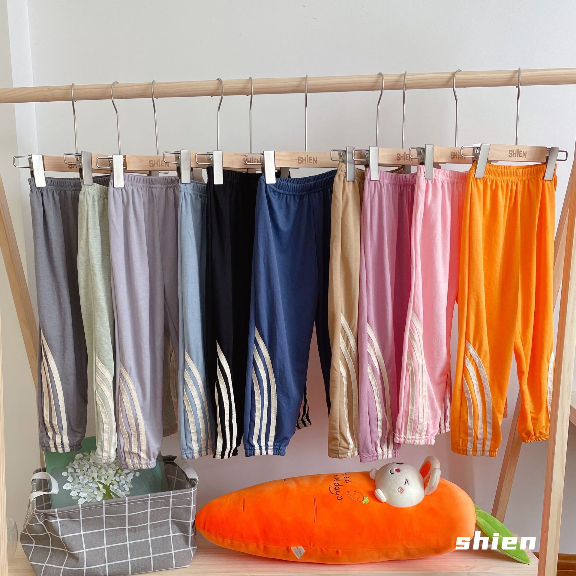 2021夏季新款防蚊裤男女童休闲韩版可爱透气家居裤束脚三杠运动裤