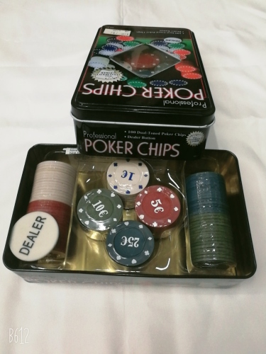 chips， toys， accessories， domino， game chess