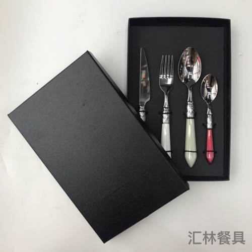 [huilin] stainless steel tableware plastic handle outing hotel steak knife and fork spoon tea spoon paper box four-piece set