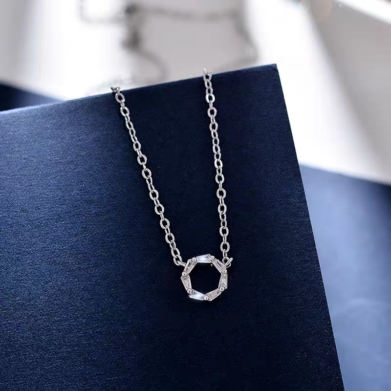 锁骨时尚2020新款吊坠韩国简约气质圆圈几何挂坠百搭颈链