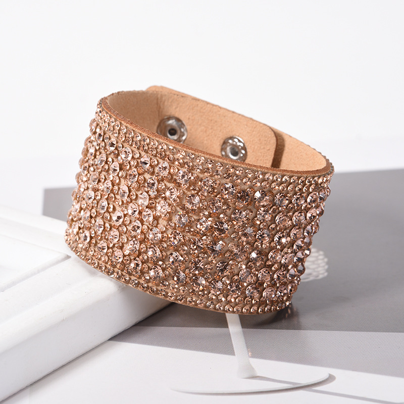 2021新款韩国绒皮革手链镶水钻单圈饰品手链时尚创意女士宽边手镯