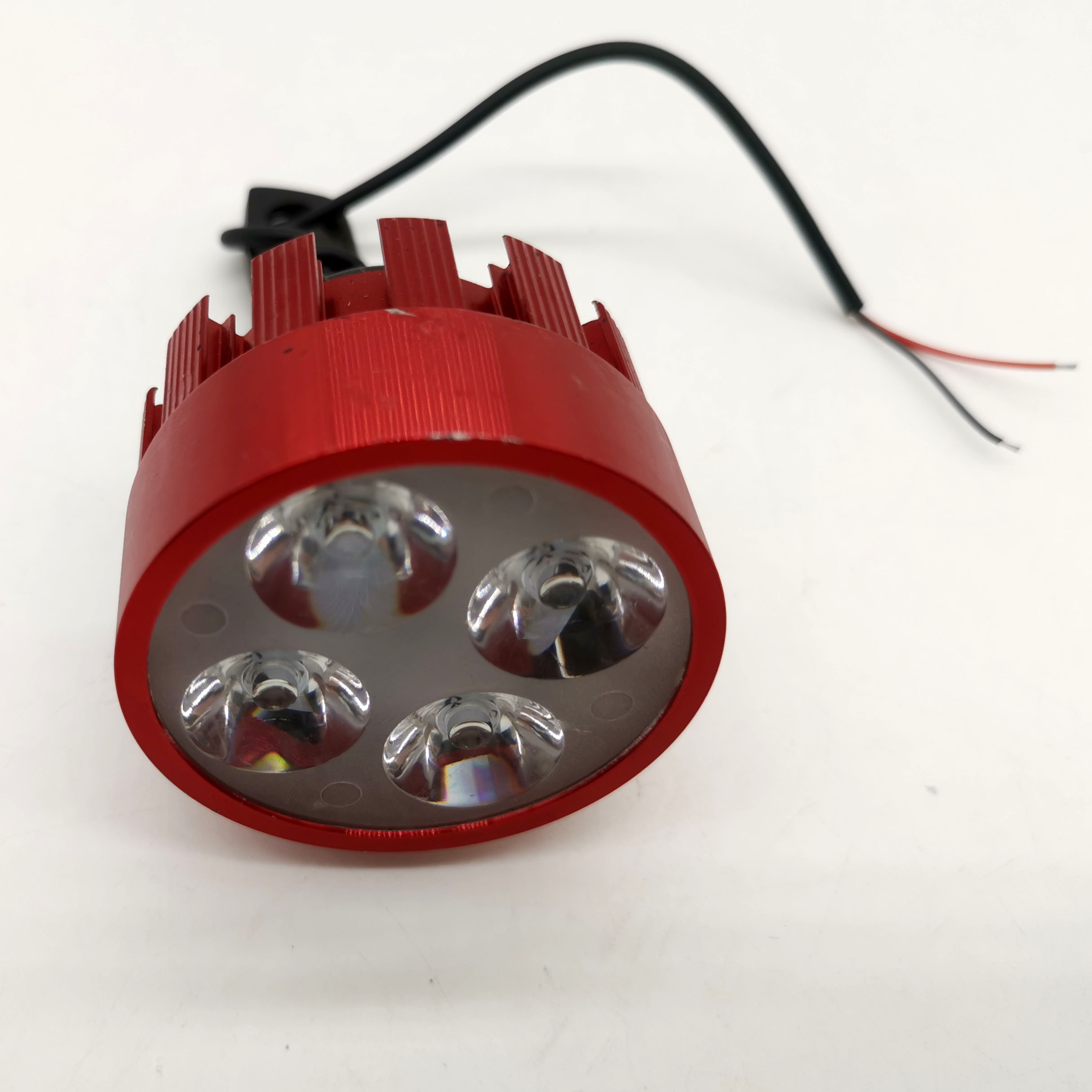 摩托车大灯4灯12W铝壳多色万向支架3030灯珠白光常亮12-80V2线