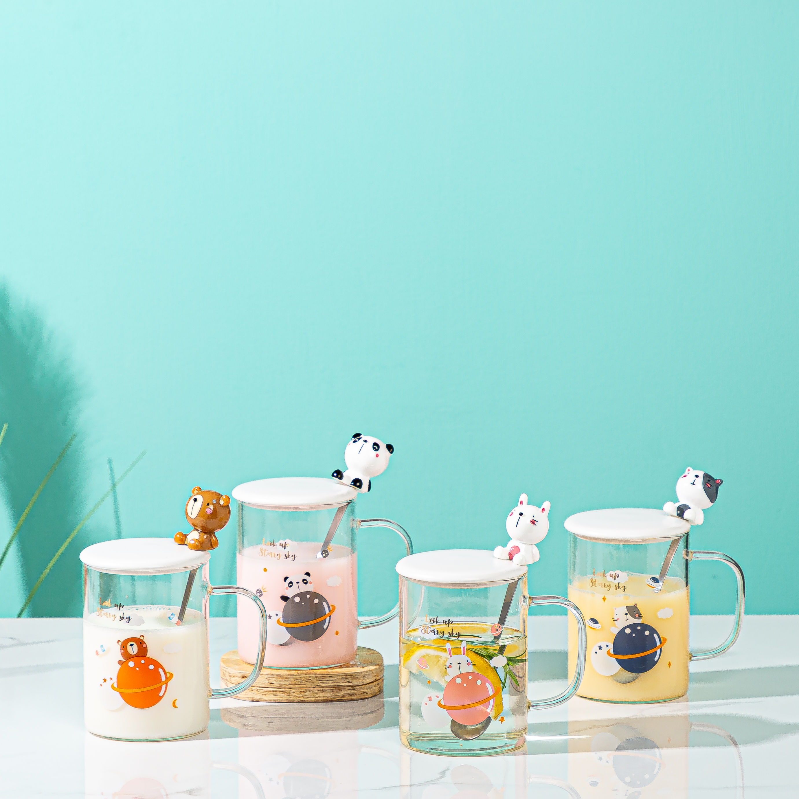 创意卡通玻璃杯带盖勺星球杯子可爱男女学生咖啡杯家用早餐透明杯