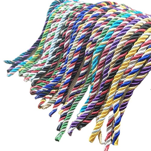 factory direct sales color polyester three-strand twisted rope three-strand portable rope gift bag three-strand rope can be processed and customized