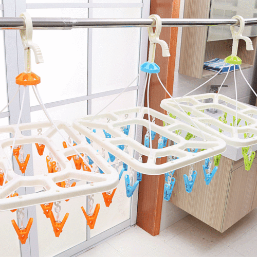 baby clothes hanger children baby underwear multi-functional plastic small clip hook round household windproof large clothes hanger