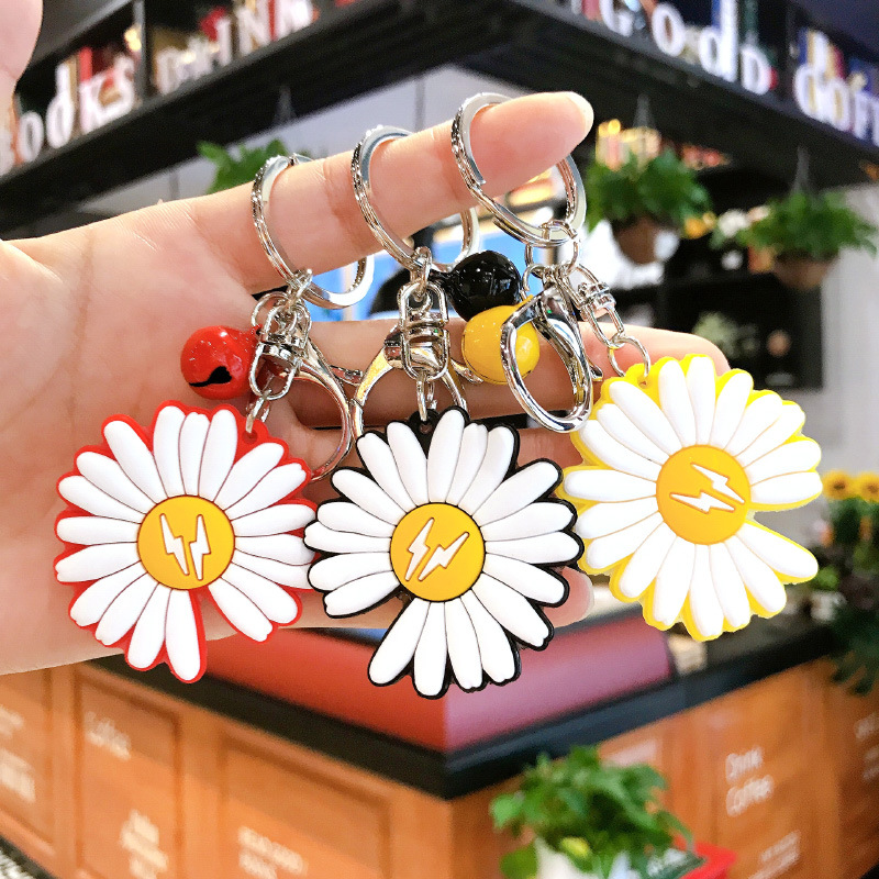网红小雏菊钥匙扣挂件创意汽车钥匙链情侣款学生包包挂饰定制批发