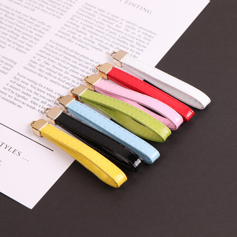 扁平PU绳钥匙扣挂件配件箱包辅料义乌小商品广告促销厂家定制