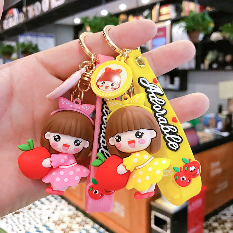 2021新品水果女孩PVC钥匙扣卡通包包挂件情侣挂饰爪机小礼品赠送