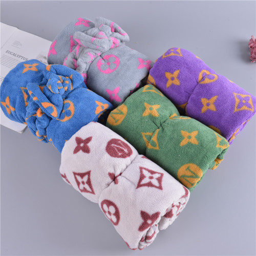 [Junmei] Men and Women Bathing Bath Towel Adult Wear Large Bath Towel Water-Absorbing Quick-Drying Cotton Cute Embroidery Children Wrapping Towel