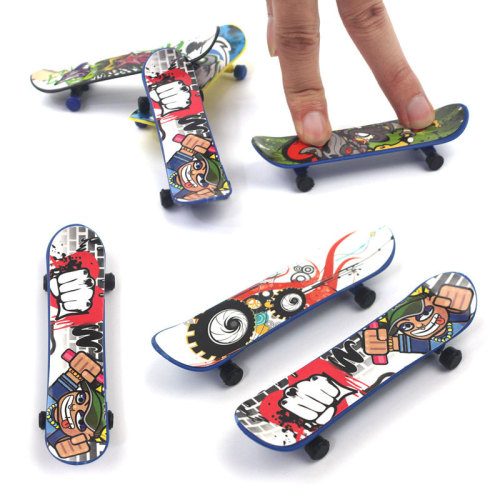 Children‘s Educational Toys Wholesale Mixed Batch 9.5cm Finger Skateboard Plastic Material Finger Skateboard Multiple Patterns 10