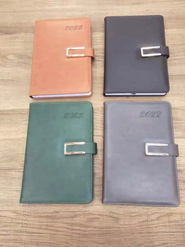 Spot Pu Magnetic Buckle Book Calendar 2022 English Western Internal Page Foreign Trade 365 Days Diary Cover Can Be Customized