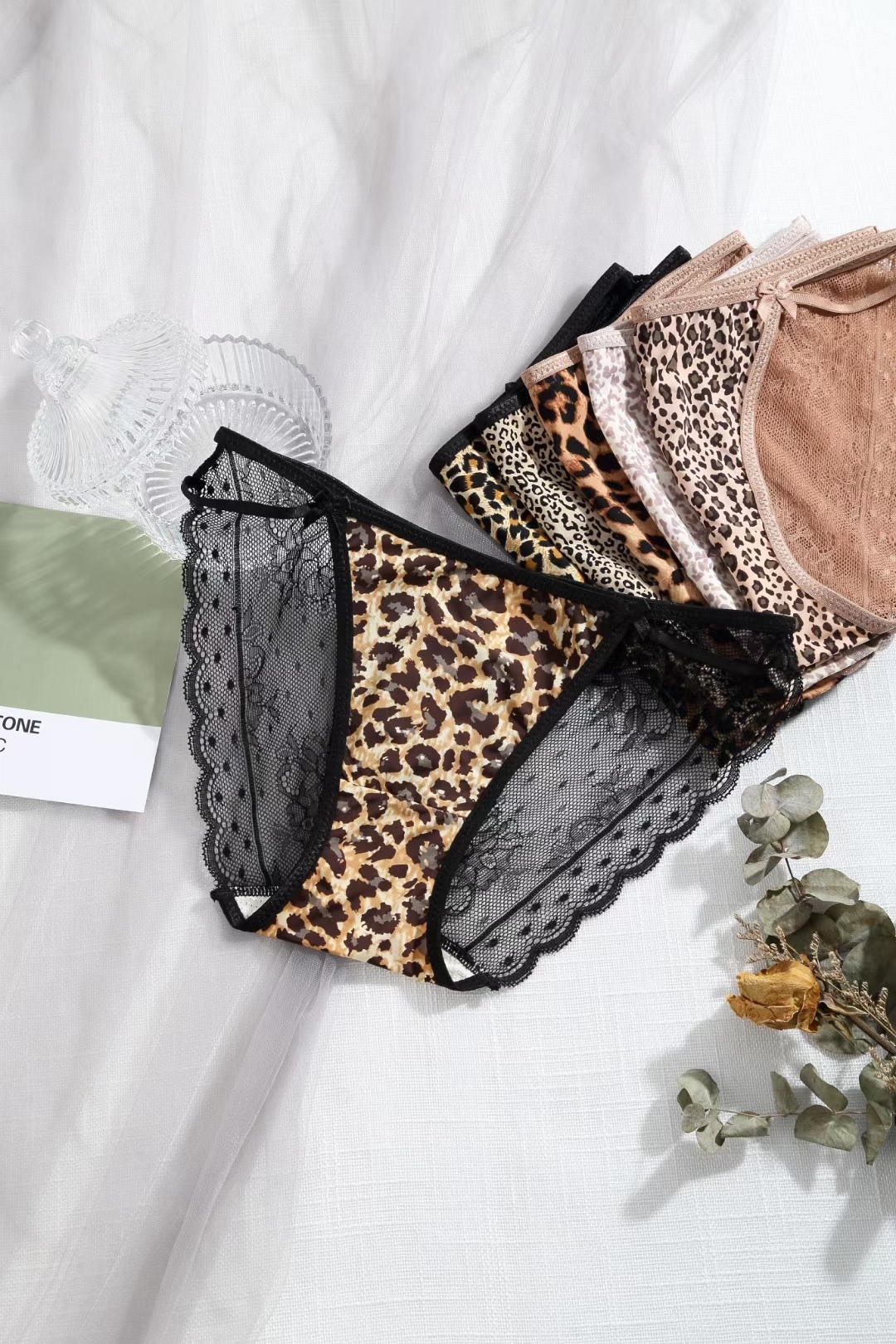 蕾些豹纹女士内裤