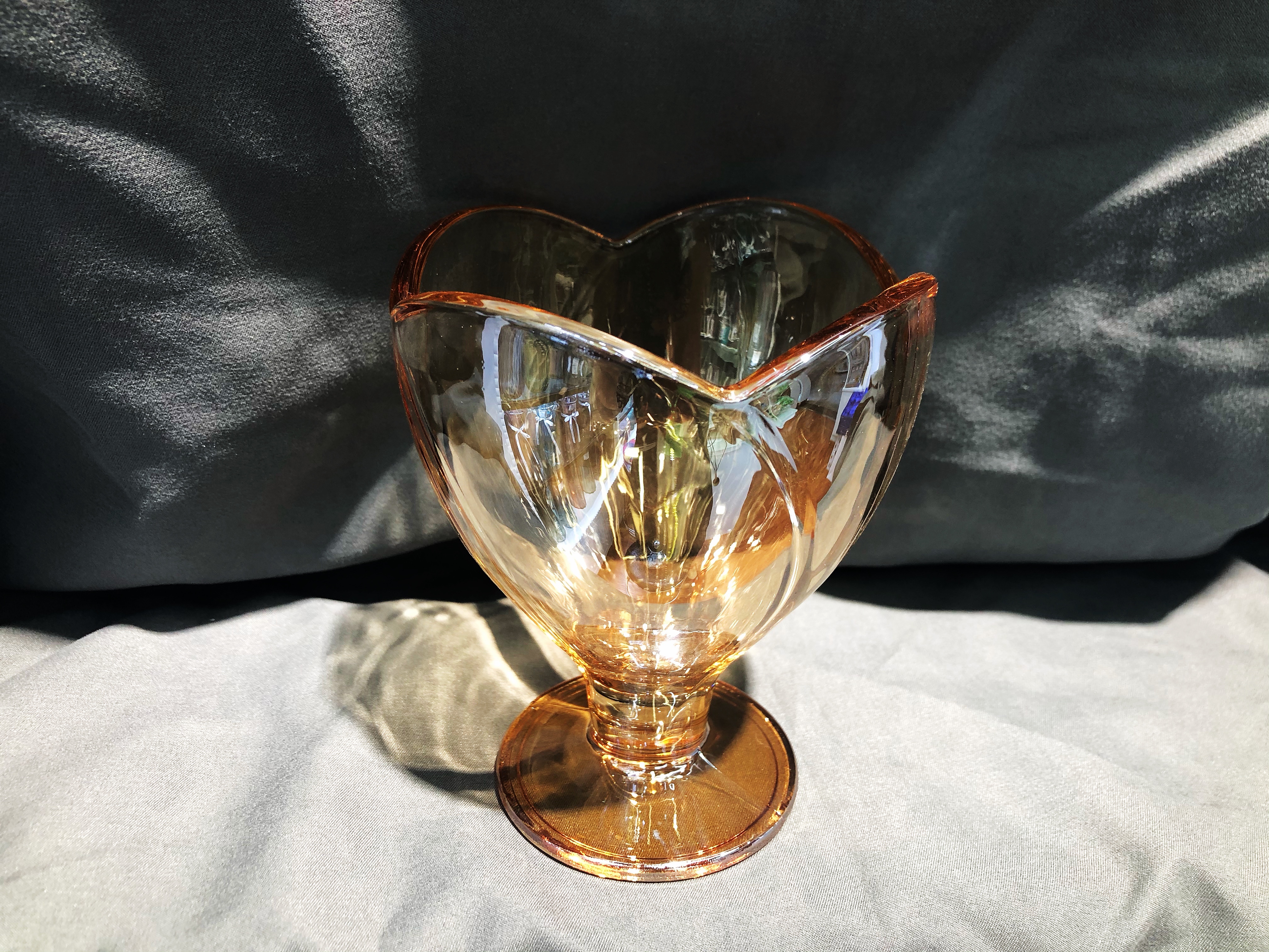 DM023金色 玻璃   冰淇淋杯  冰淇淋碗  颜色