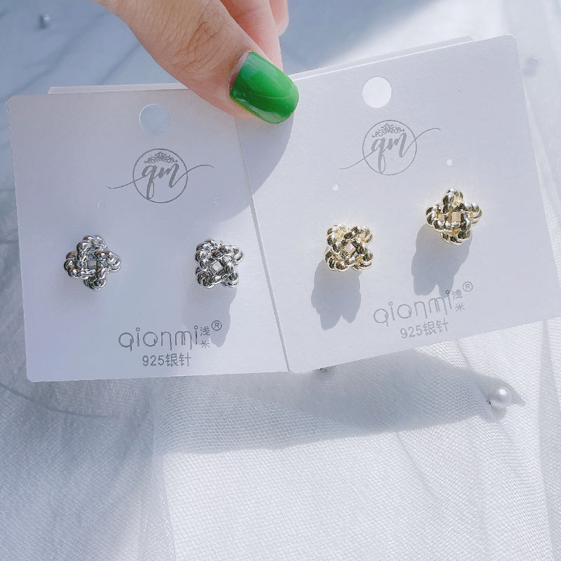 时尚耳钉质感酷炫耳环设计冷淡风ins风简约欧美金属光面耳圈银针