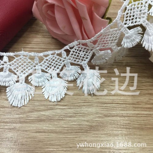 factory direct white water soluble embroidery lace fan-shaped curtain lace width 4.5cm spot supply large favorable