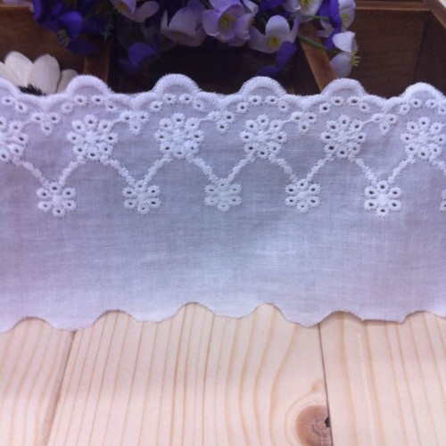 Factory Direct Sales Supply Large Machine Embroidery Cotton Lace Water Soluble Lace Clothing Accessories