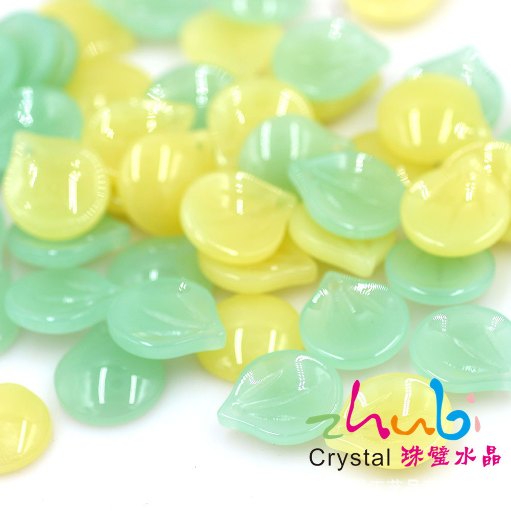 水晶花瓣13*15梅花 古风发簪 仿玉料玻璃链吊坠配件 diy饰品配件