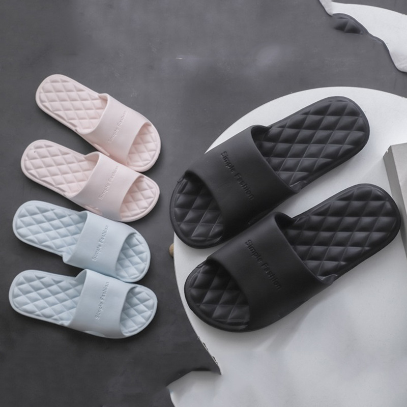 新款情侣室内拖鞋夏季酒店防滑洗澡塑料浴室拖鞋家居软底凉拖鞋
