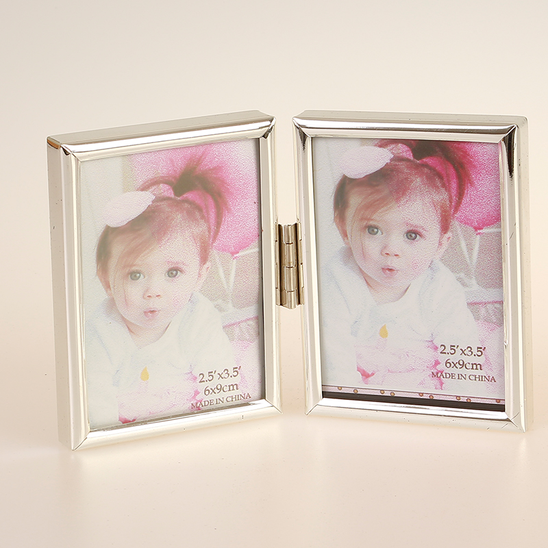 北欧ins现代金属双联折叠简易铝合金相架摆台 批发定制6 7 寸相框