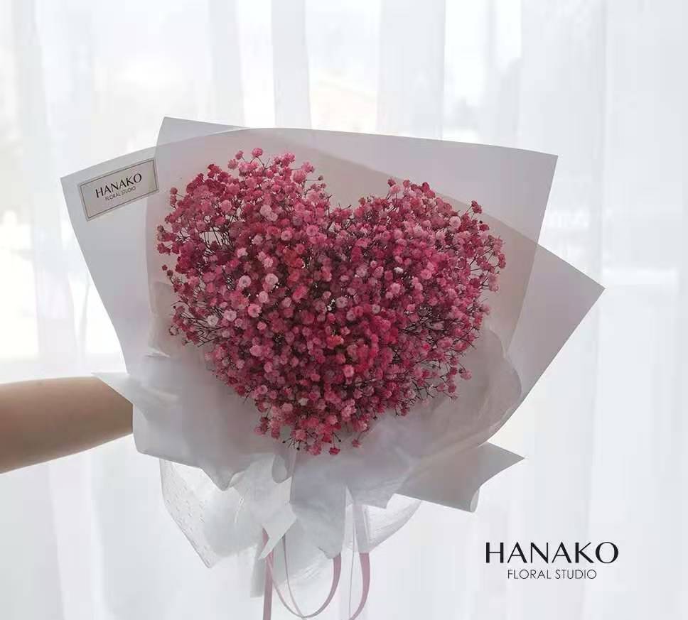 满天星干花永生花束带灯网红生日礼盒送女友闺蜜情人礼物表白求婚