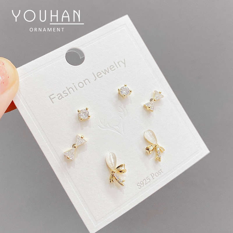 S925银针一卡三对小巧微镶锆石耳钉女女百搭气质镀14K金耳饰饰品