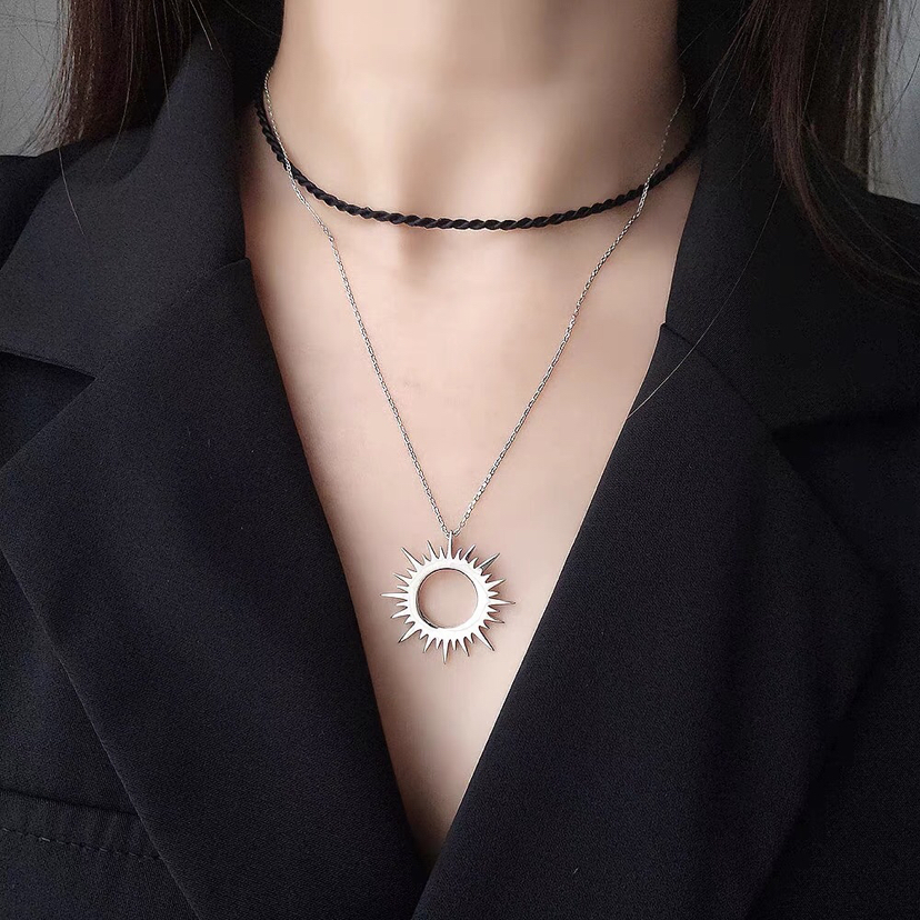 太阳项链女夏设计感欧美ins冷淡风简约轻奢小众高级925纯银锁骨链