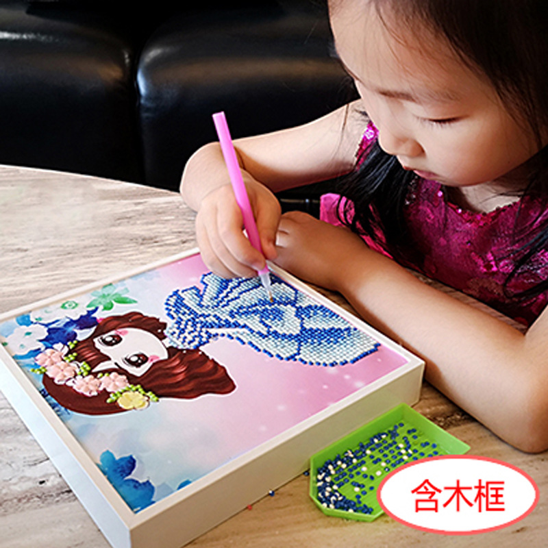 新款儿童卡通动画钻石画diy手工桌面5d砖装饰画带框钻石画钻石绣