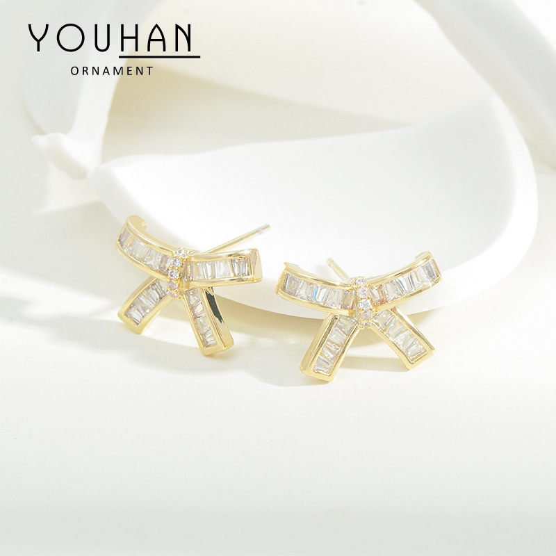 S925银针锆石蝴蝶结耳钉女耳饰2021新款轻奢气质耳环饰品一件代发