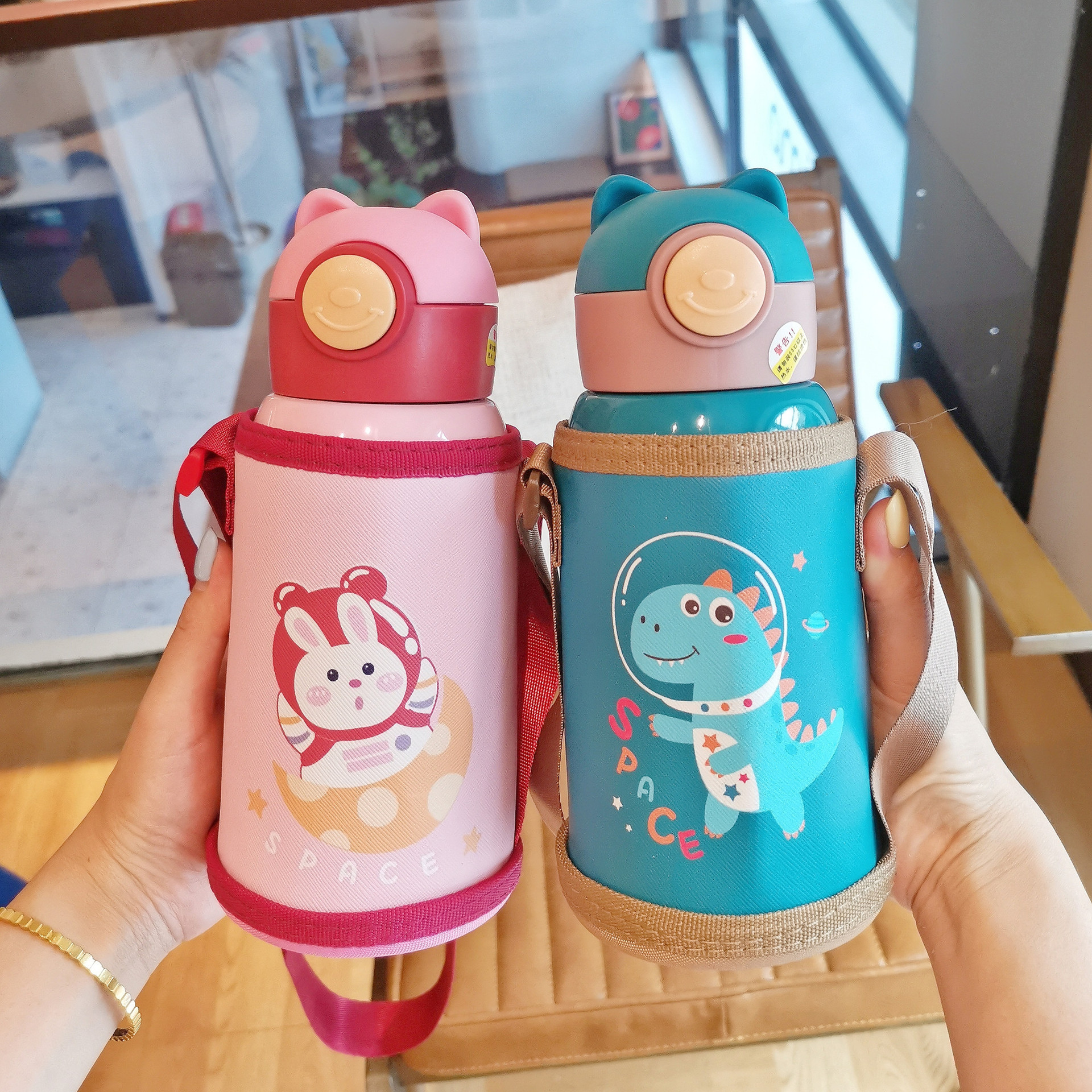 卡通儿童保温杯可爱萌系多功能水杯便携防摔高颜值不锈钢学生杯子