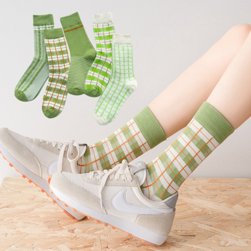 new autumn and winter new japanese style fresh twist plaid cotton mid-calf socks women‘s striped cotton socks socks wholesale