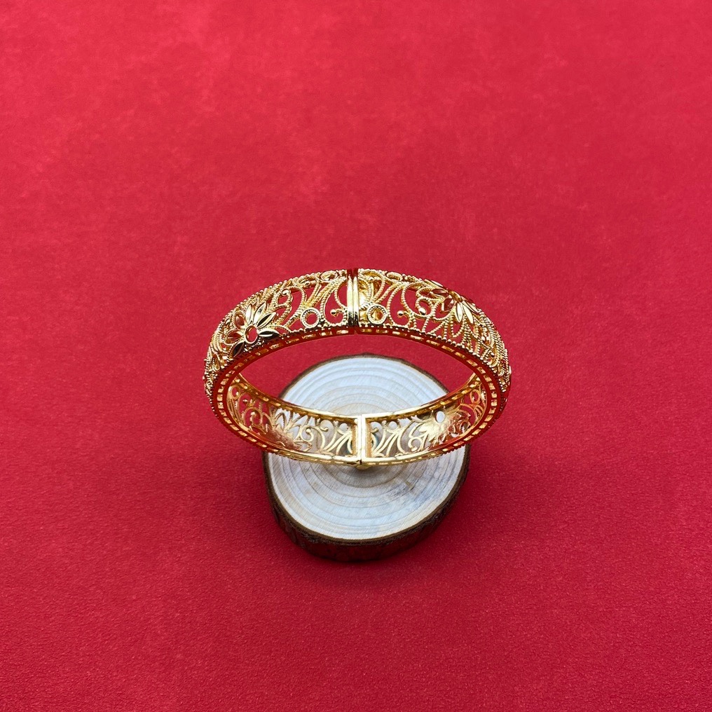 爆款荷花沙金镂空开口手镯达意饰品厂家24k真金电镀中东欧美款式